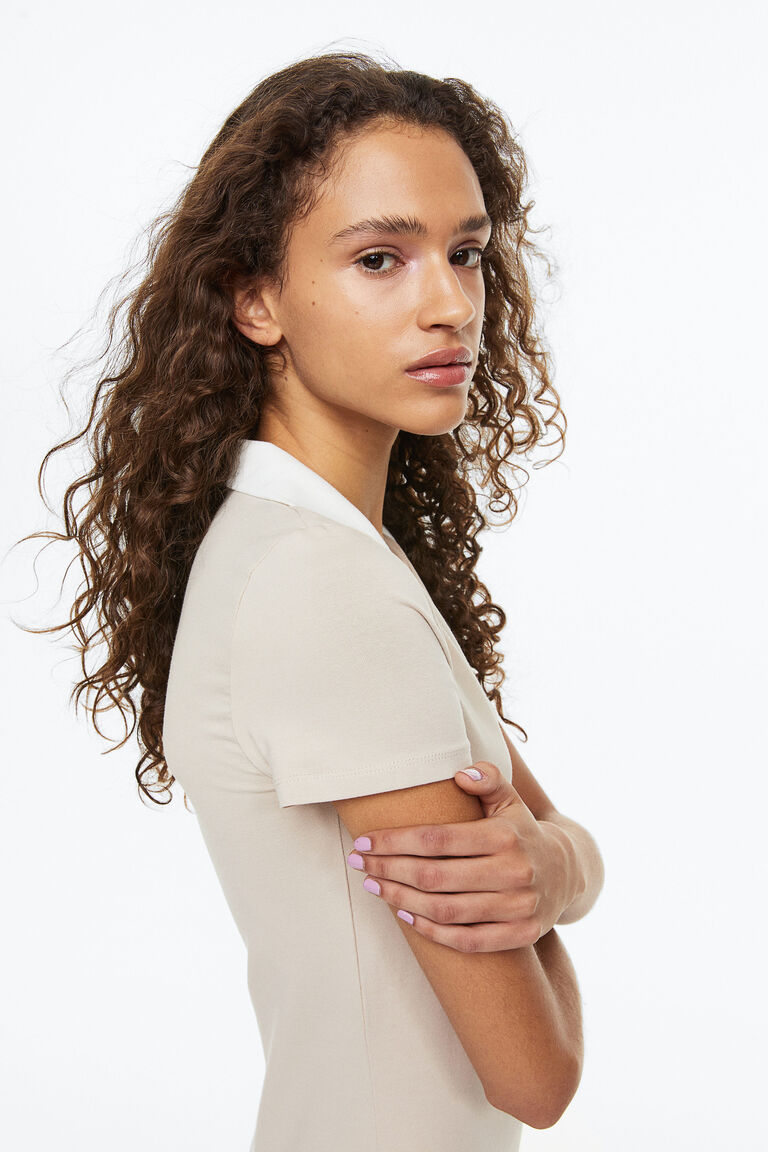 Collared bodycon dress