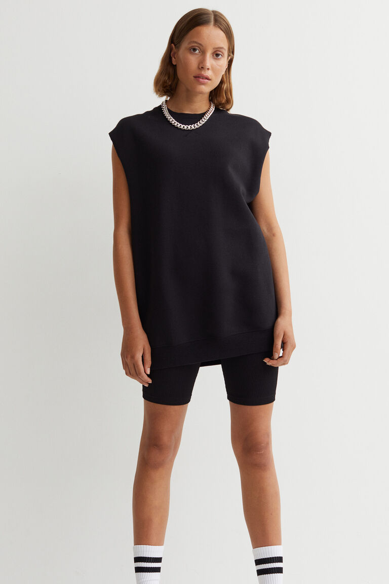 Sleeveless sweatshirt