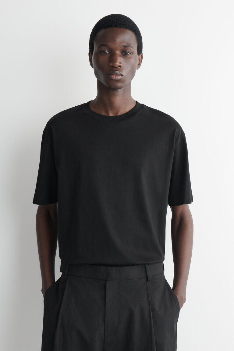 RELAXED LIGHTWEIGHT COTTON T-SHIRT