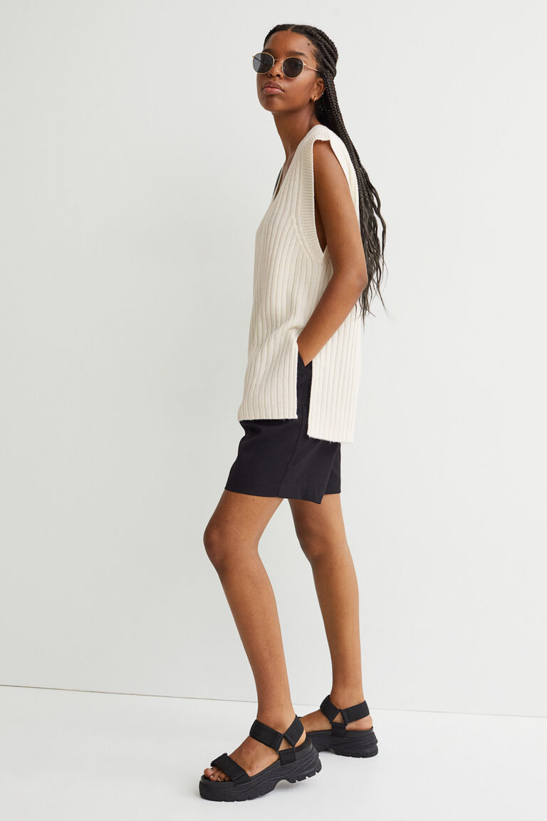 ribbed sweater vest