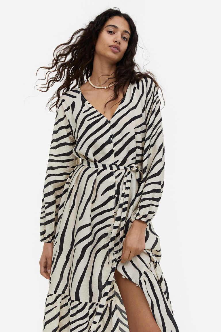 Button-Decor Sweater Hip-Covering Dress With Belt main image 1