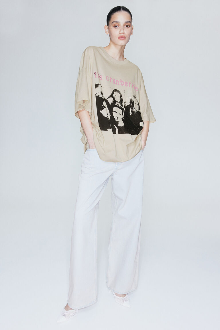 ◇LENINA◇ BETTY city print Tshirt_LIGHT BEIGE Oversized T-Shirt - Brown/Les Jardins - Ladies | H&M US