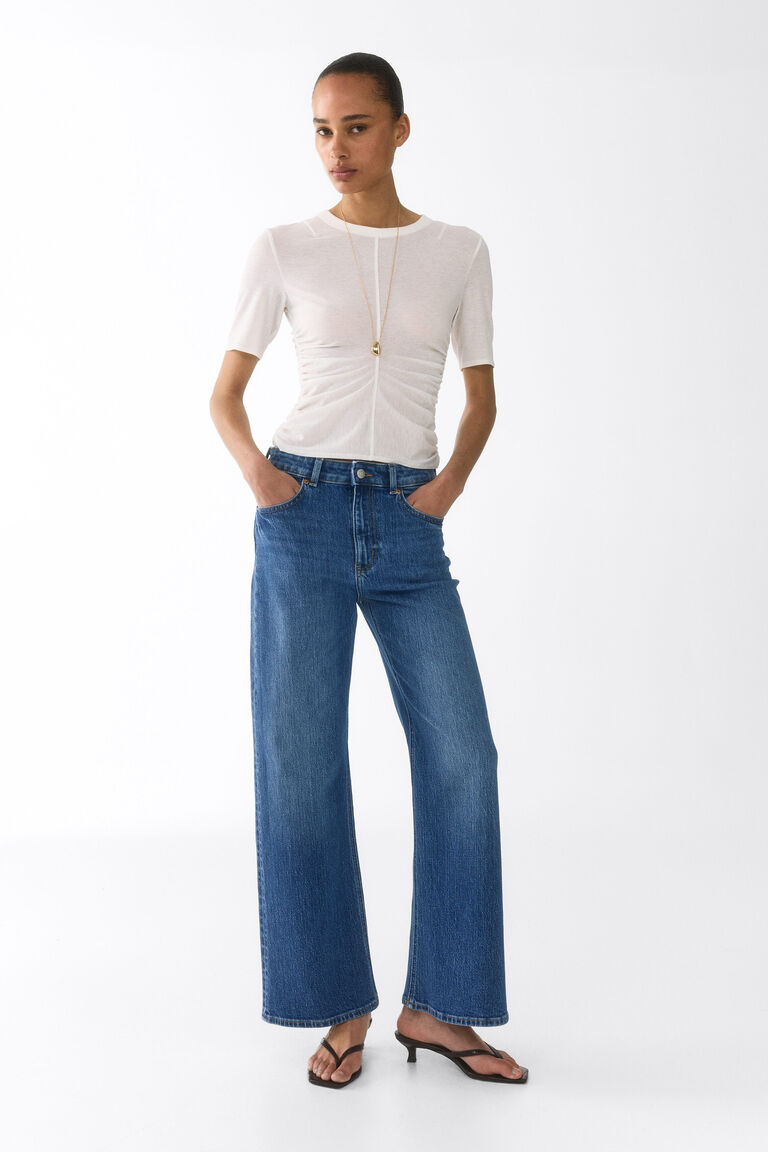 Wide High Waist Jeans