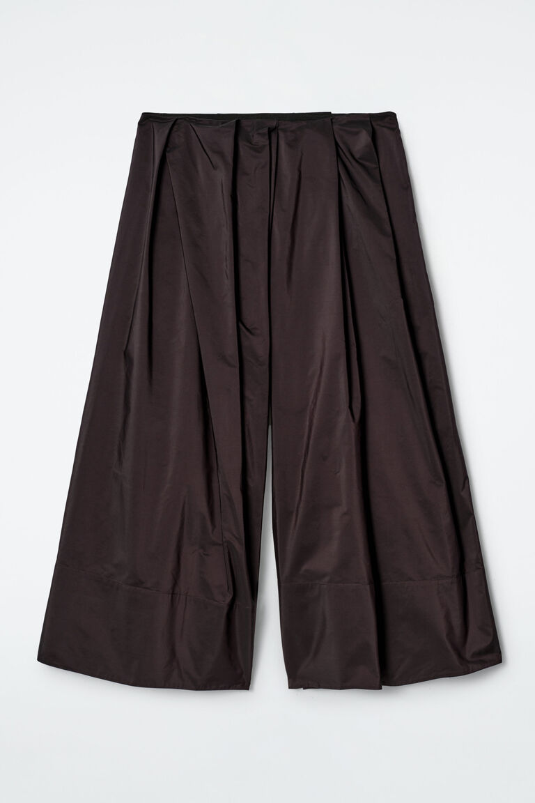 VOLUMINOUS PLEATED CULOTTES