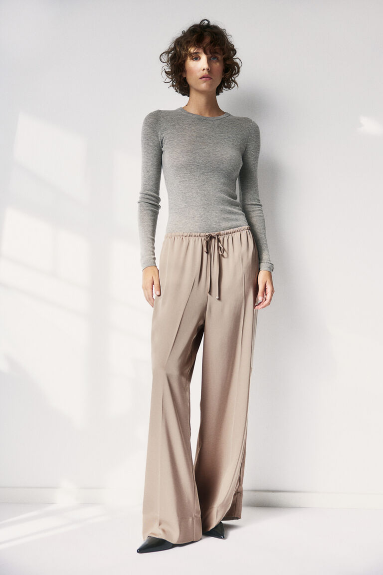 Wide drawstring trousers