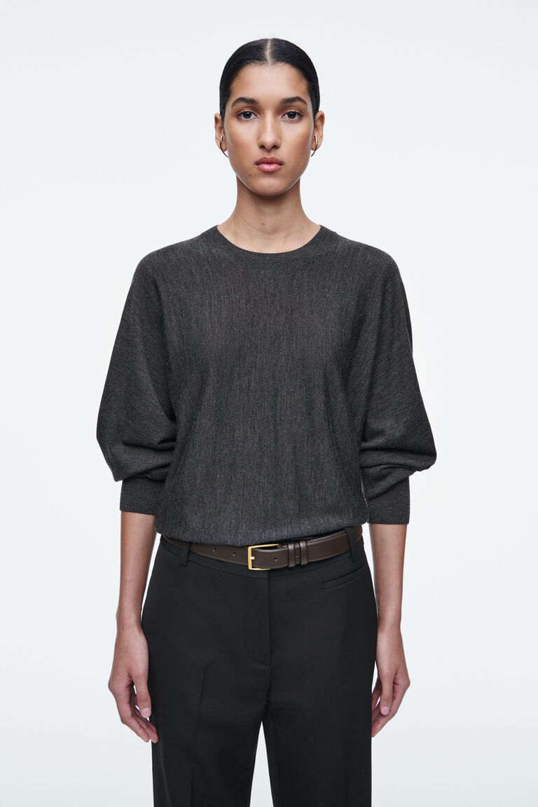 ROUNDED MERINO WOOL JUMPER