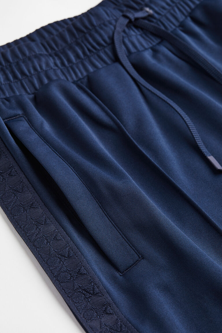 Relaxed Fit Fastdrying track pants