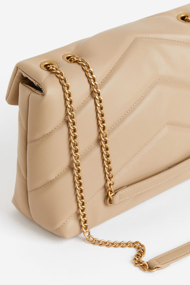 Quilted shoulder bag