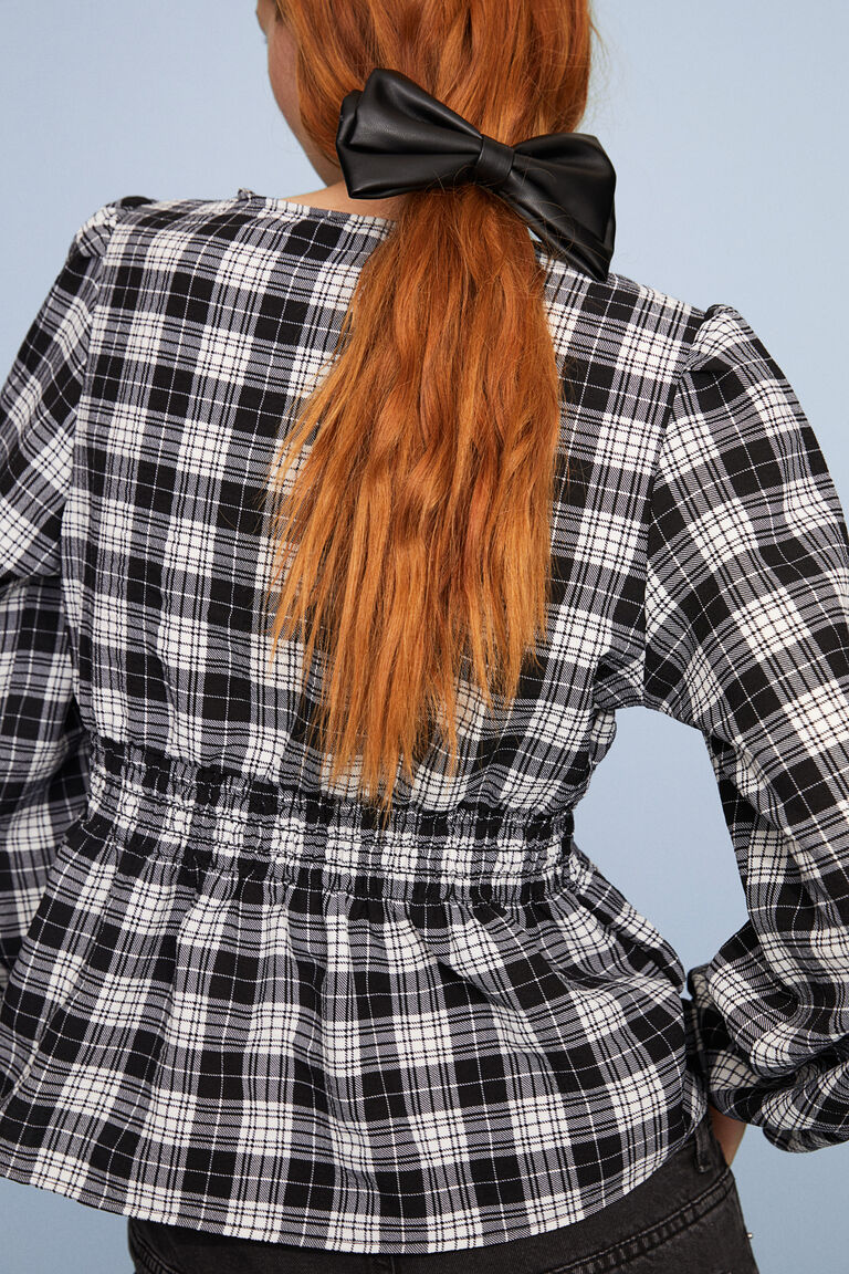 crepe chiffon puffsleeve blouse
