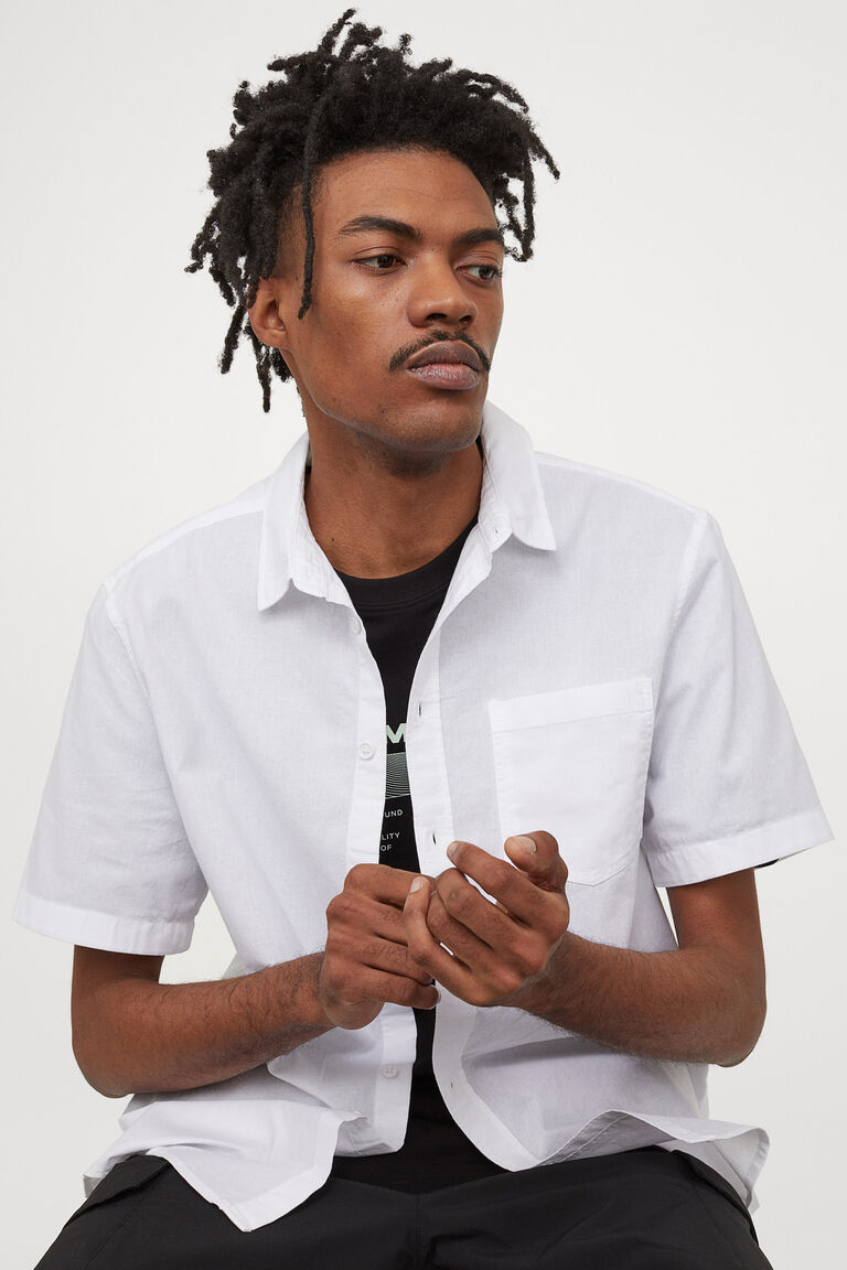 Shortsleeved cotton shirt