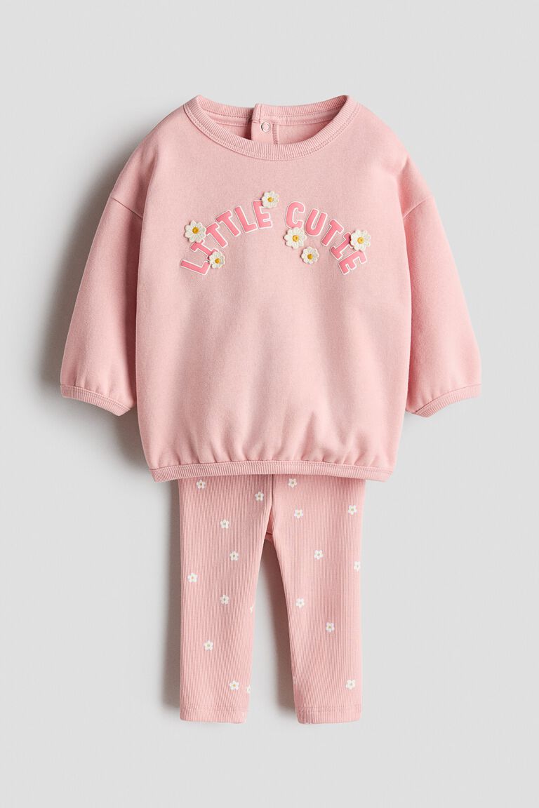 2-piece top and leggings set