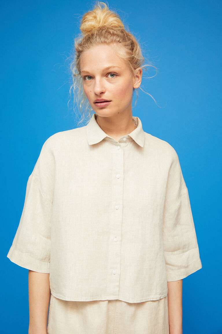 Cropped linen shirt