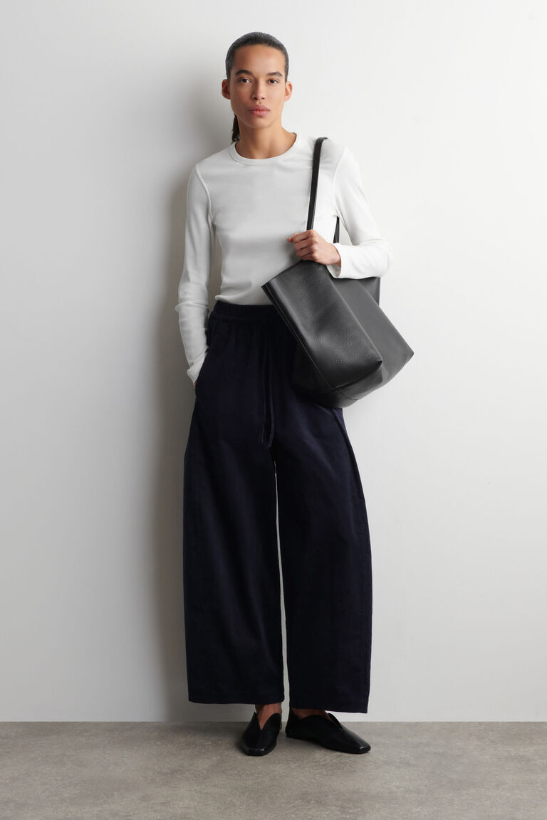 กางเกงผ้าคอร์ดูรอยทรงกระบอกเอวยืด