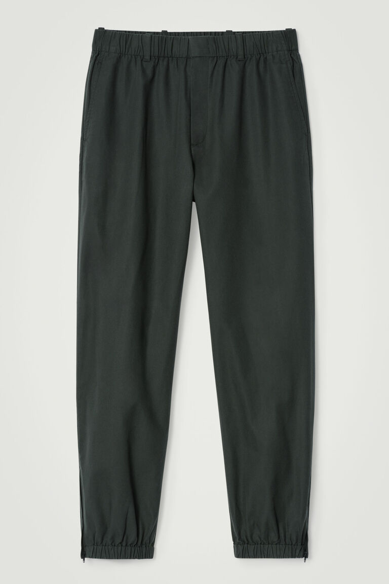 ELASTICATED TAPERED TROUSERS