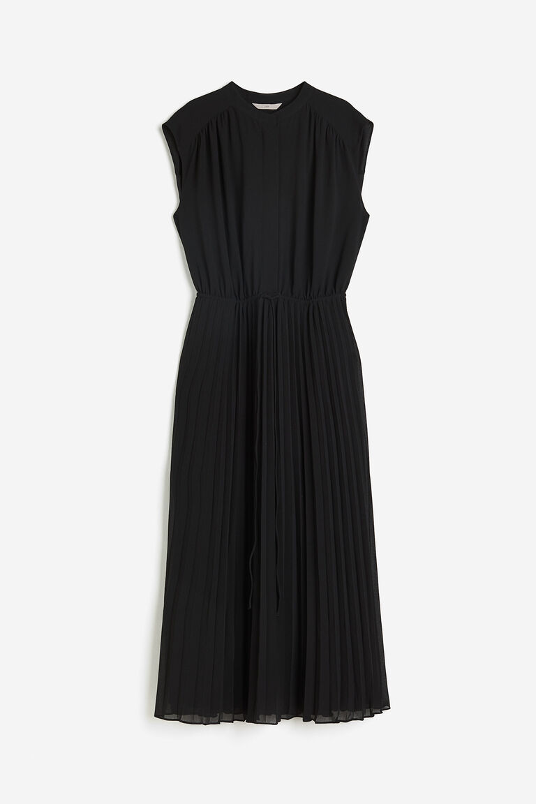 Half Sleeves Lace Top Chiffon Dress with Pleated Plum