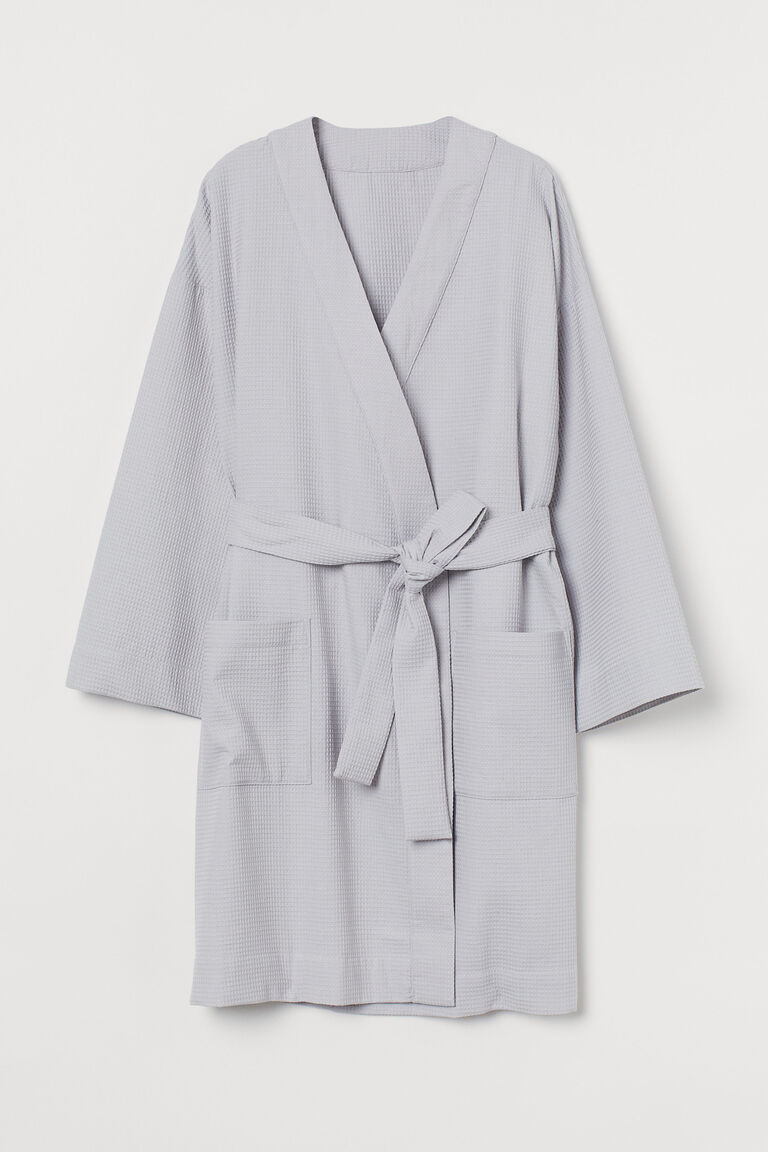 Waffled dressing gown
