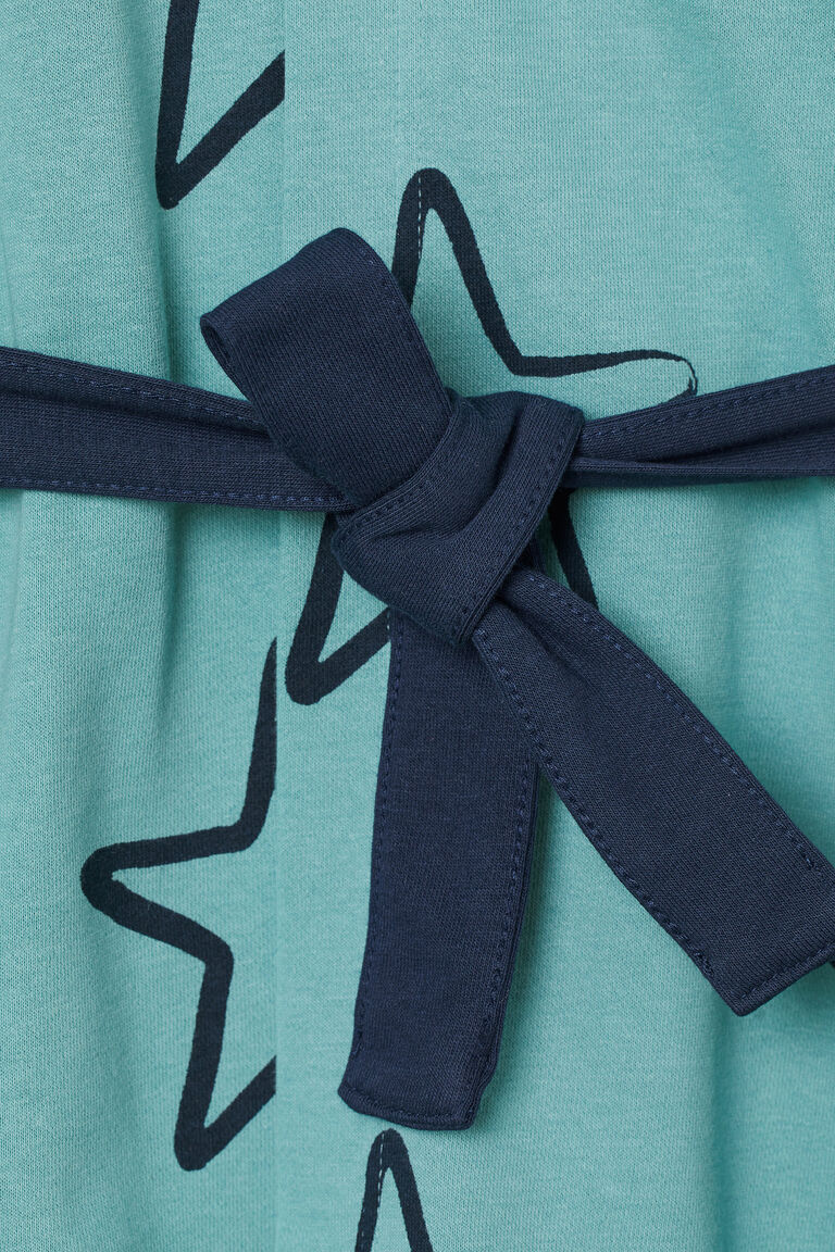 Patterned dressing gown