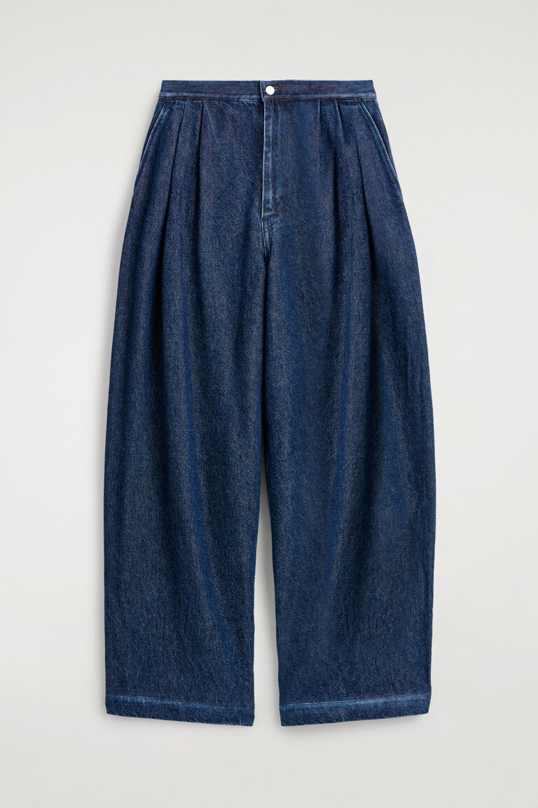 PLEATED WIDE-LEG DENIM TROUSERS
