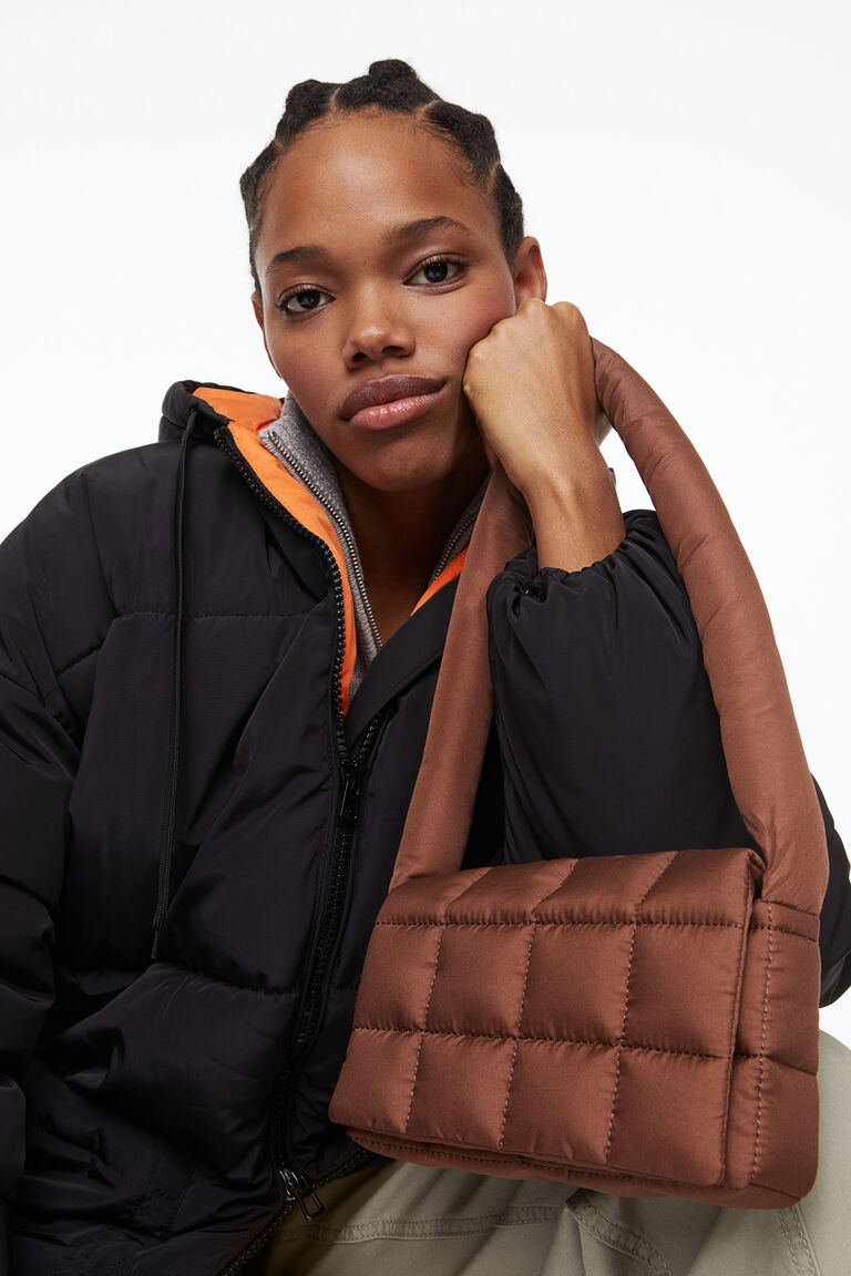 Quilted shoulder bag