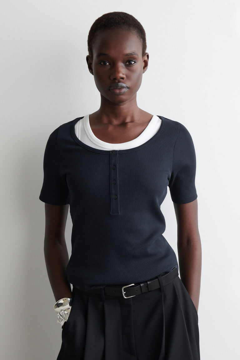 RIBBED HENLEY T-SHIRT
