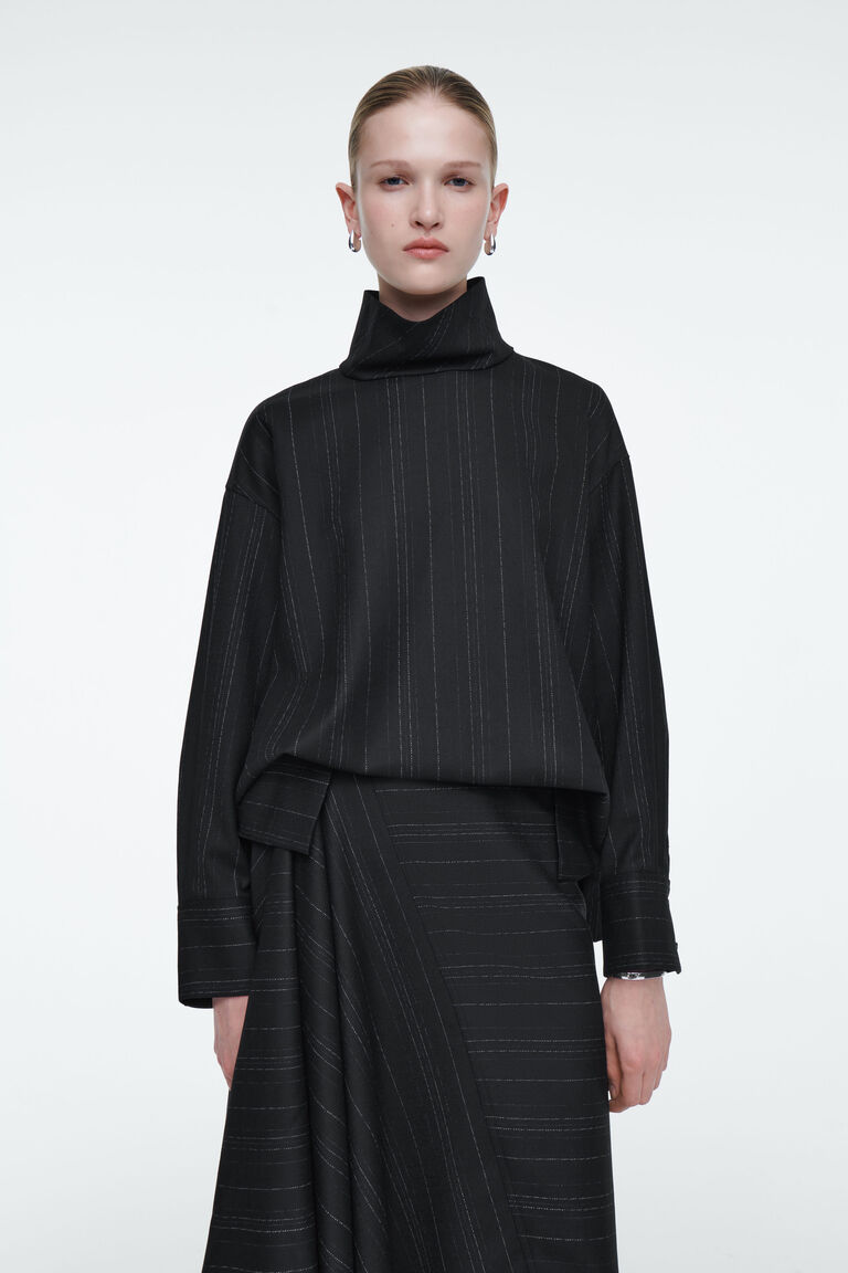 PINSTRIPED FUNNEL-NECK BLOUSE