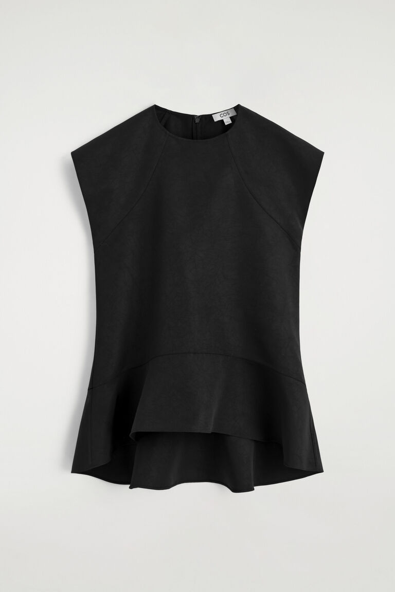 เสื้อแขนสั้นปลายกระดิ่ง