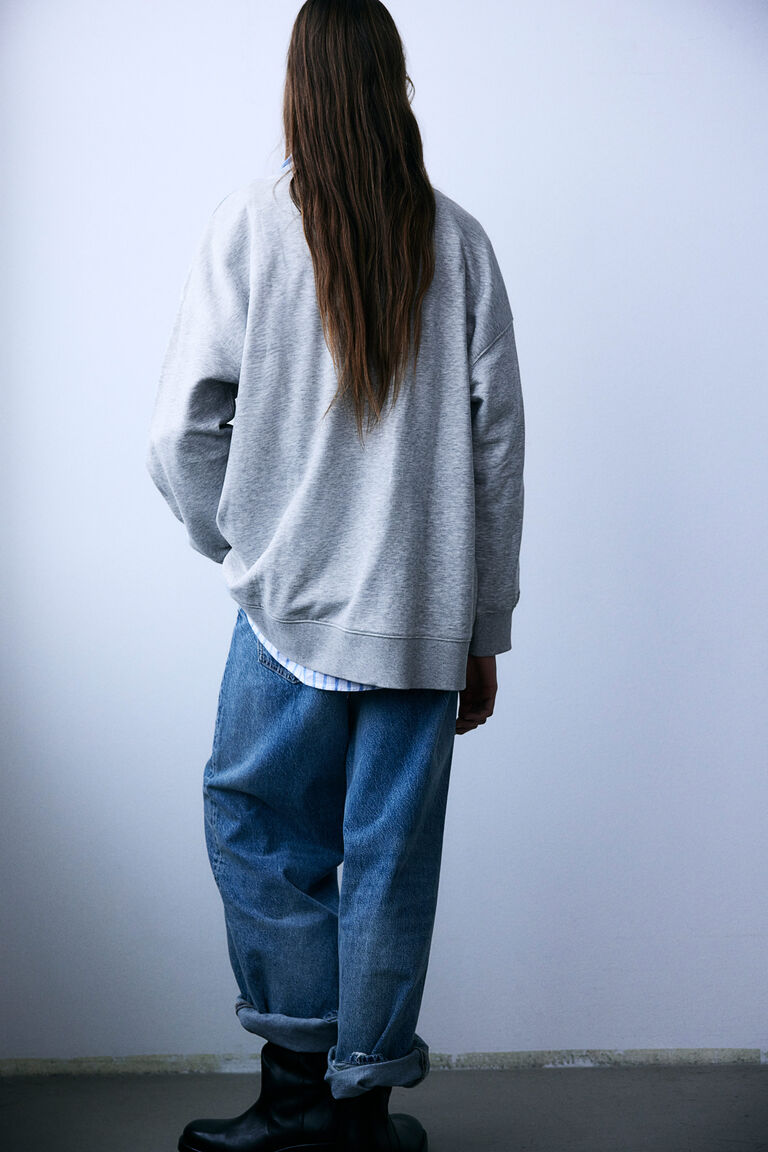 Oversized sweatshirt