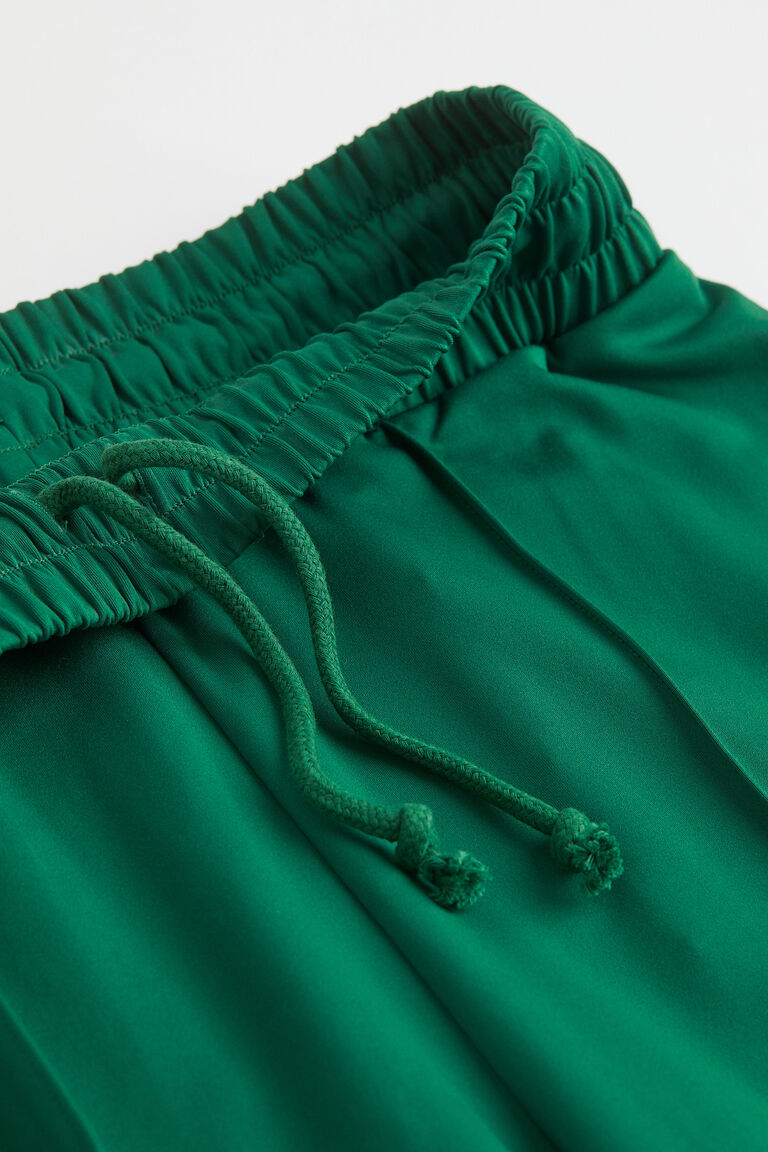 Fastdrying track pants