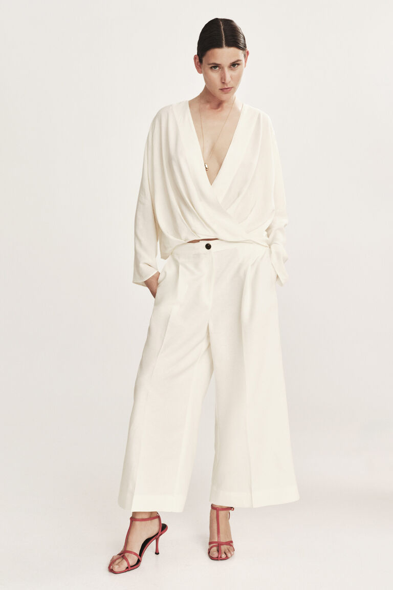 Ankle-length linen-blend trousers
