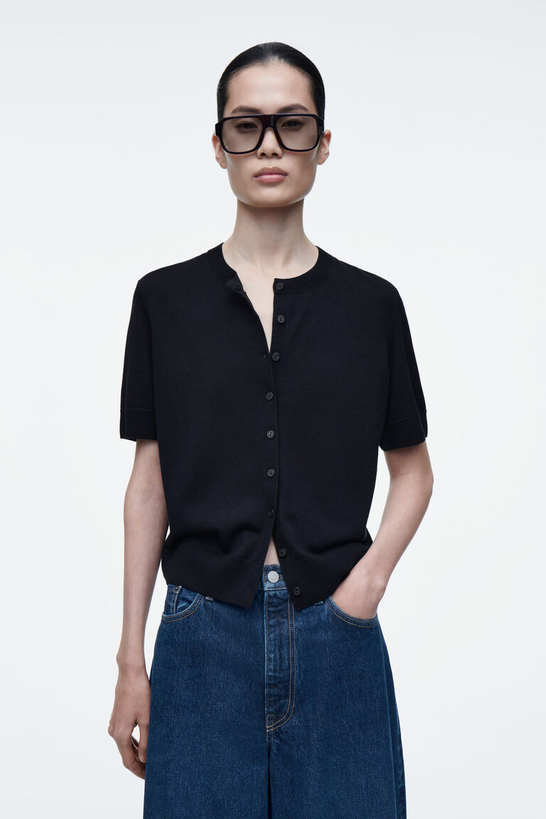 SHORT-SLEEVED MERINO WOOL-BLEND CARDIGAN