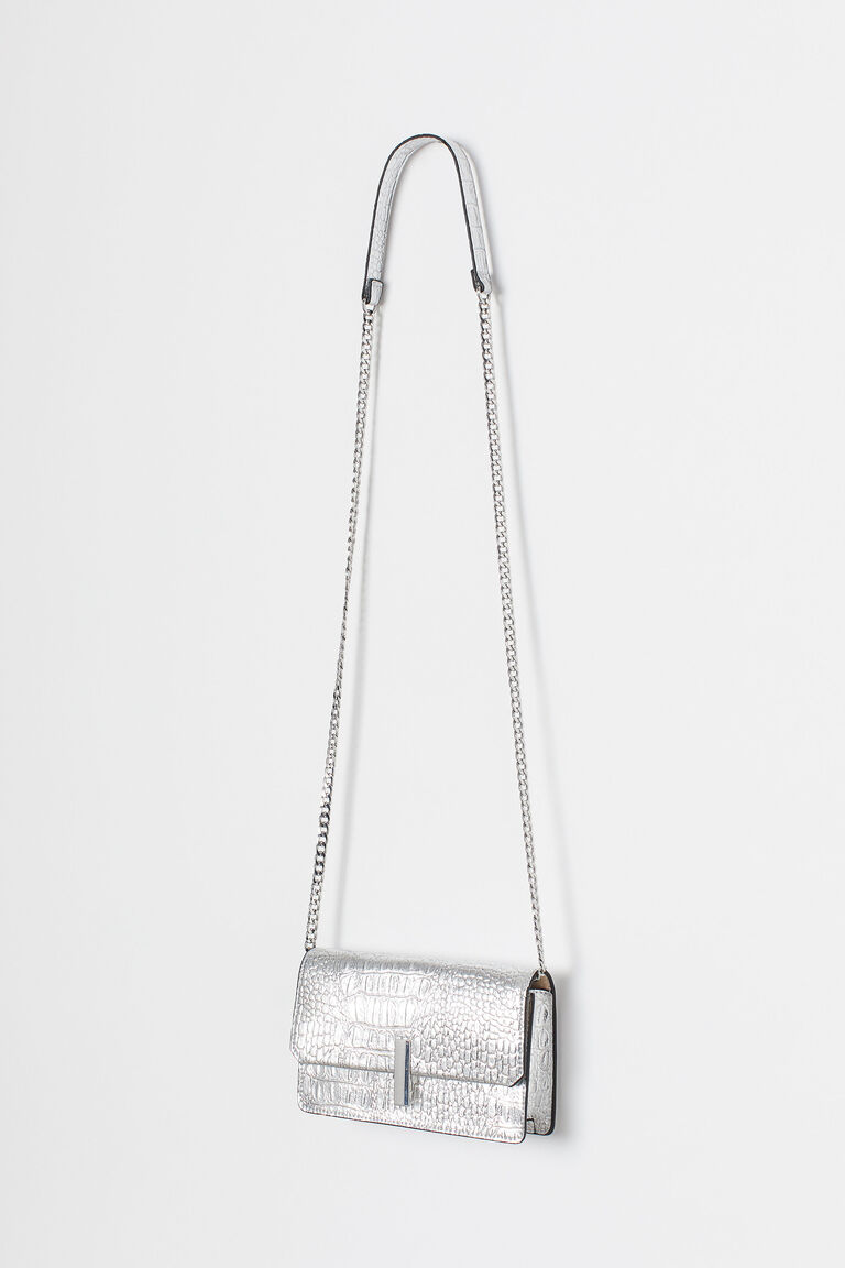 Small shoulder bag