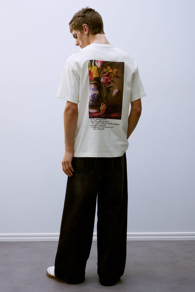 LOOSE T-SHIRT