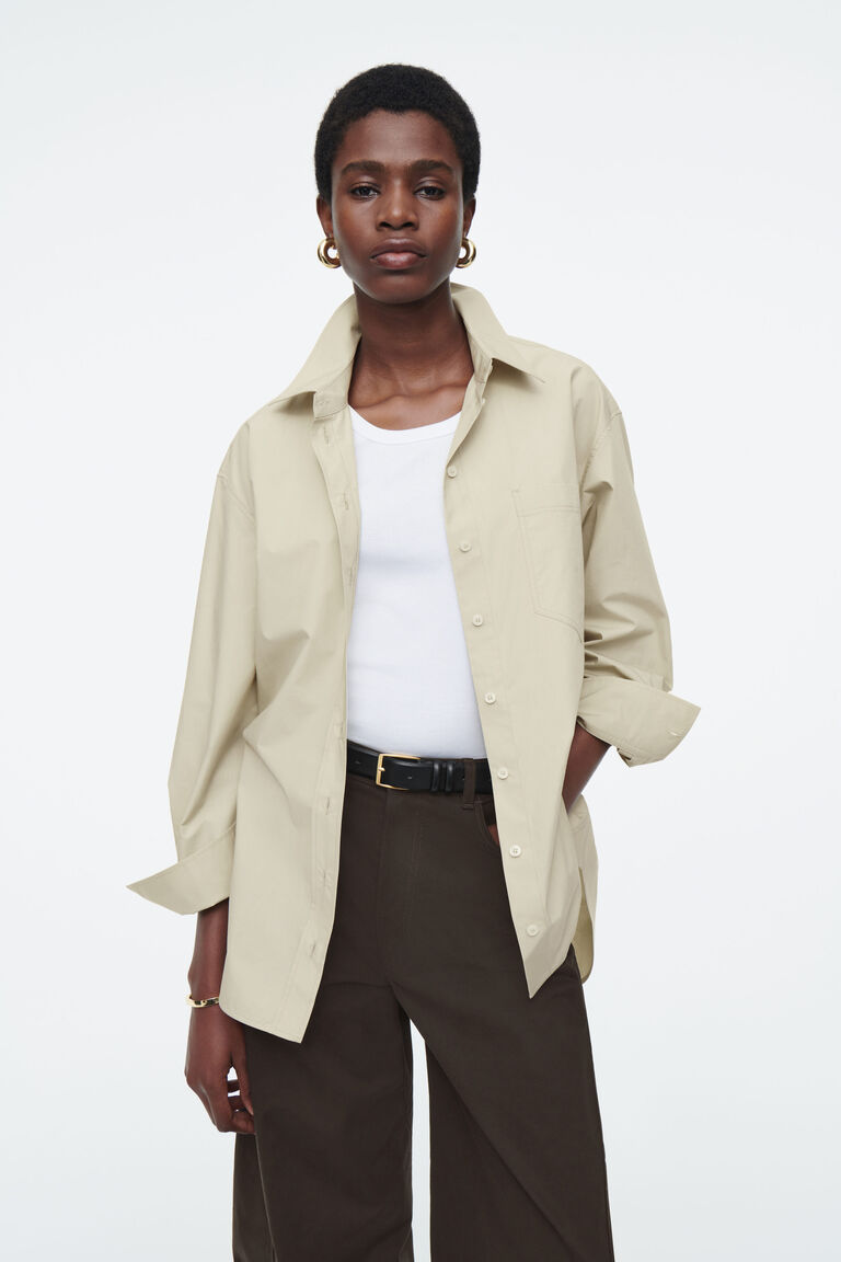 OVERSIZED CURVED-HEM SHIRT