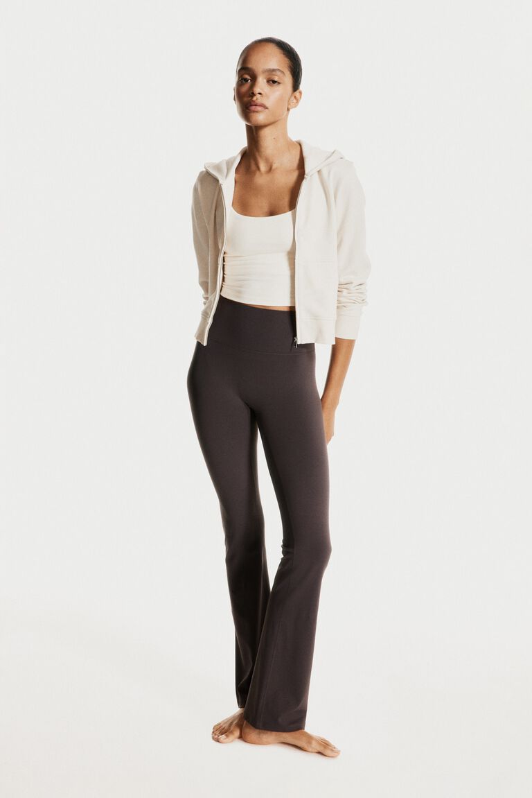 Flared yoga leggings with SoftMove™ Lycra®