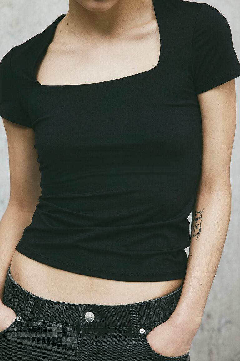 Square-neck top