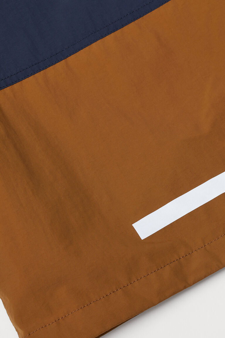 Waterrepellent jacket