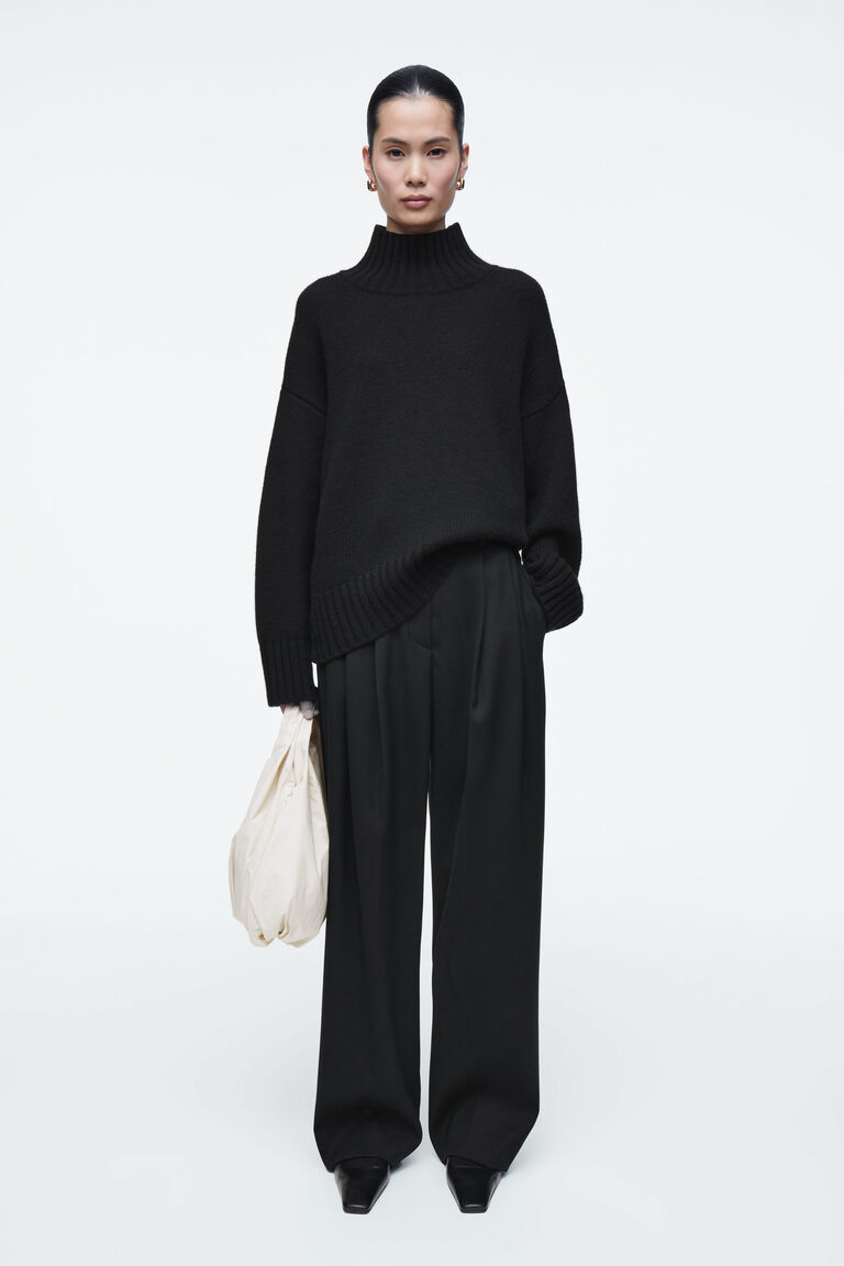 ◆DEINET◆ CLOUD MINI TOTE BAG IN BLACK KDCUC4S31110600F CLOUD MINI TOTE BAG