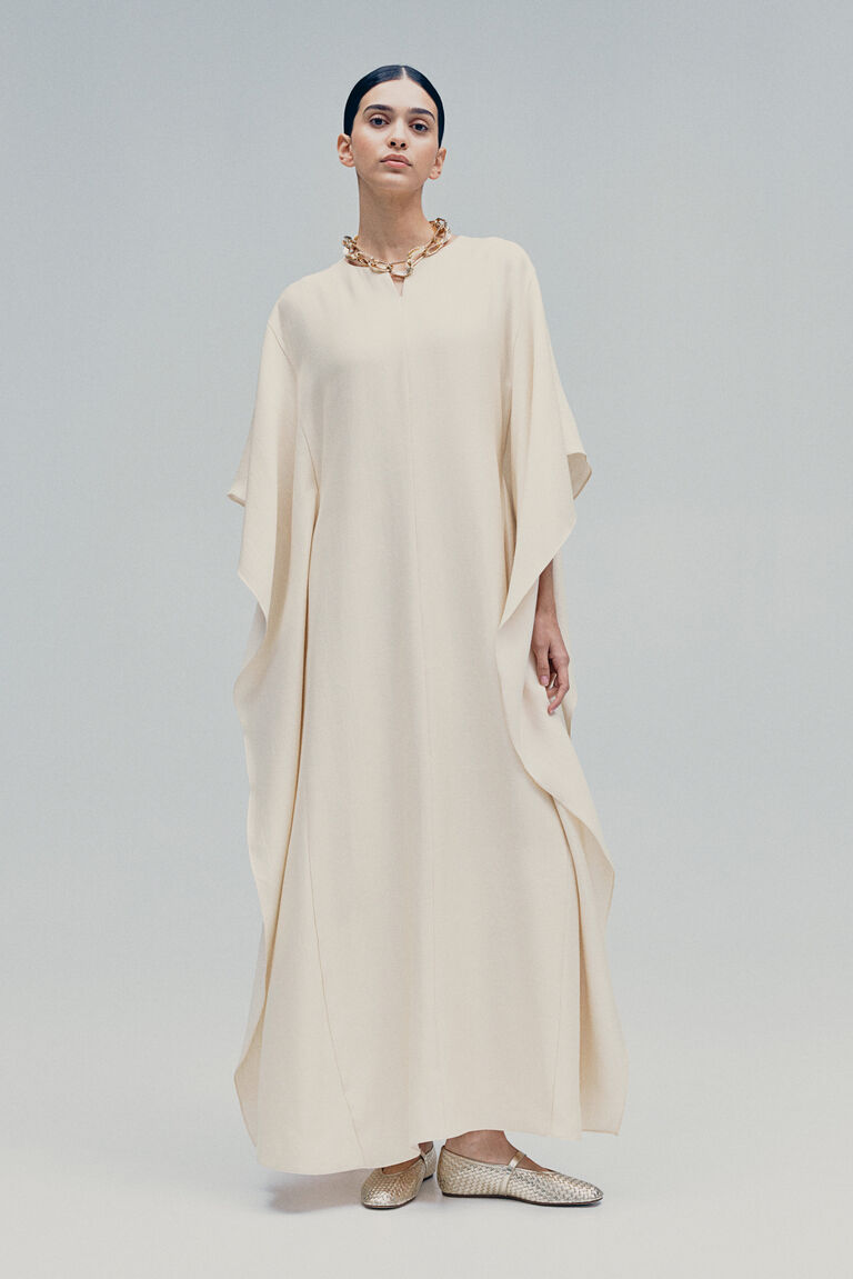 Shimmering kaftan dress