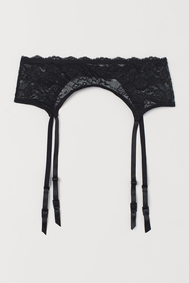 Lace suspender belt