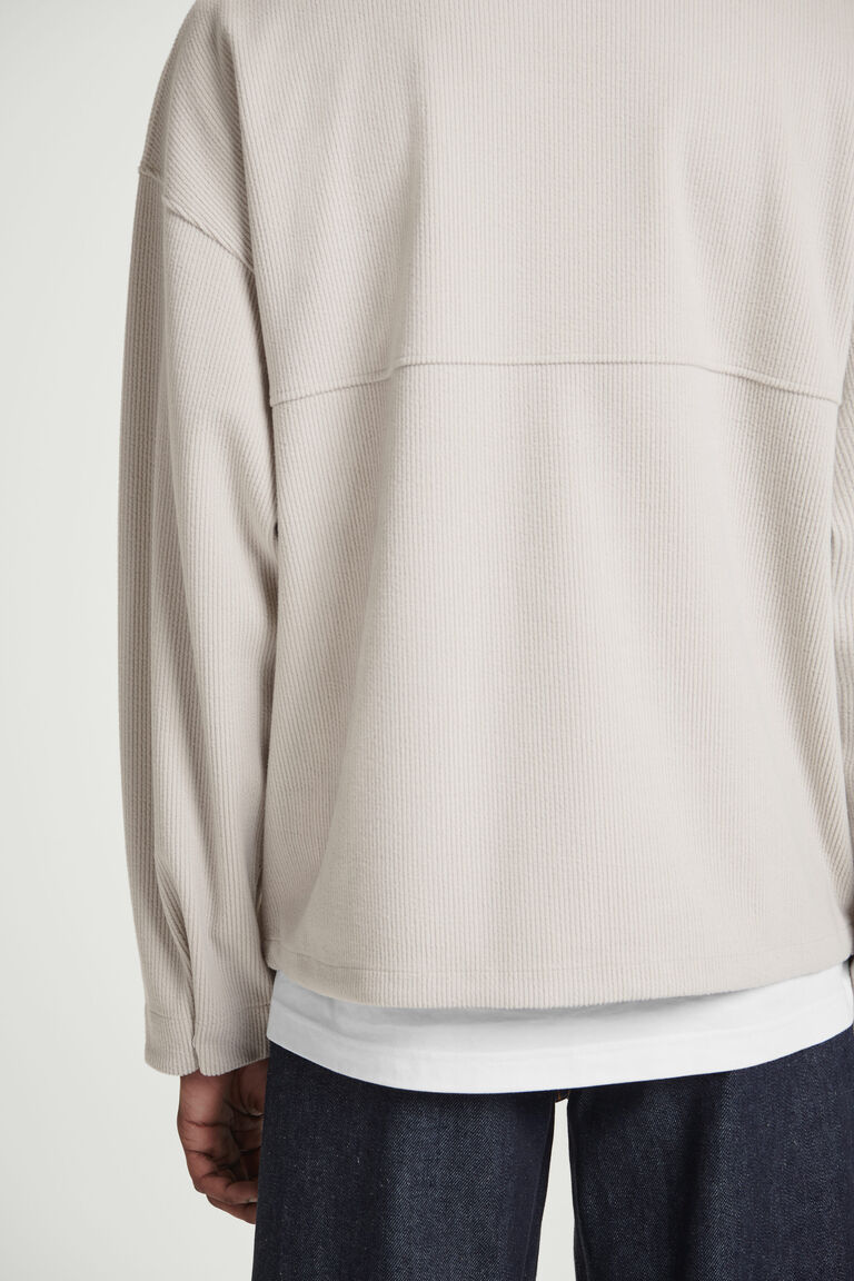 VESP Limited Corduroy Crewneck Mサイズ VESP Limited Corduroy Crewneck - メルカリ