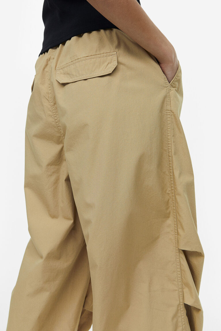 Parachute trousers
