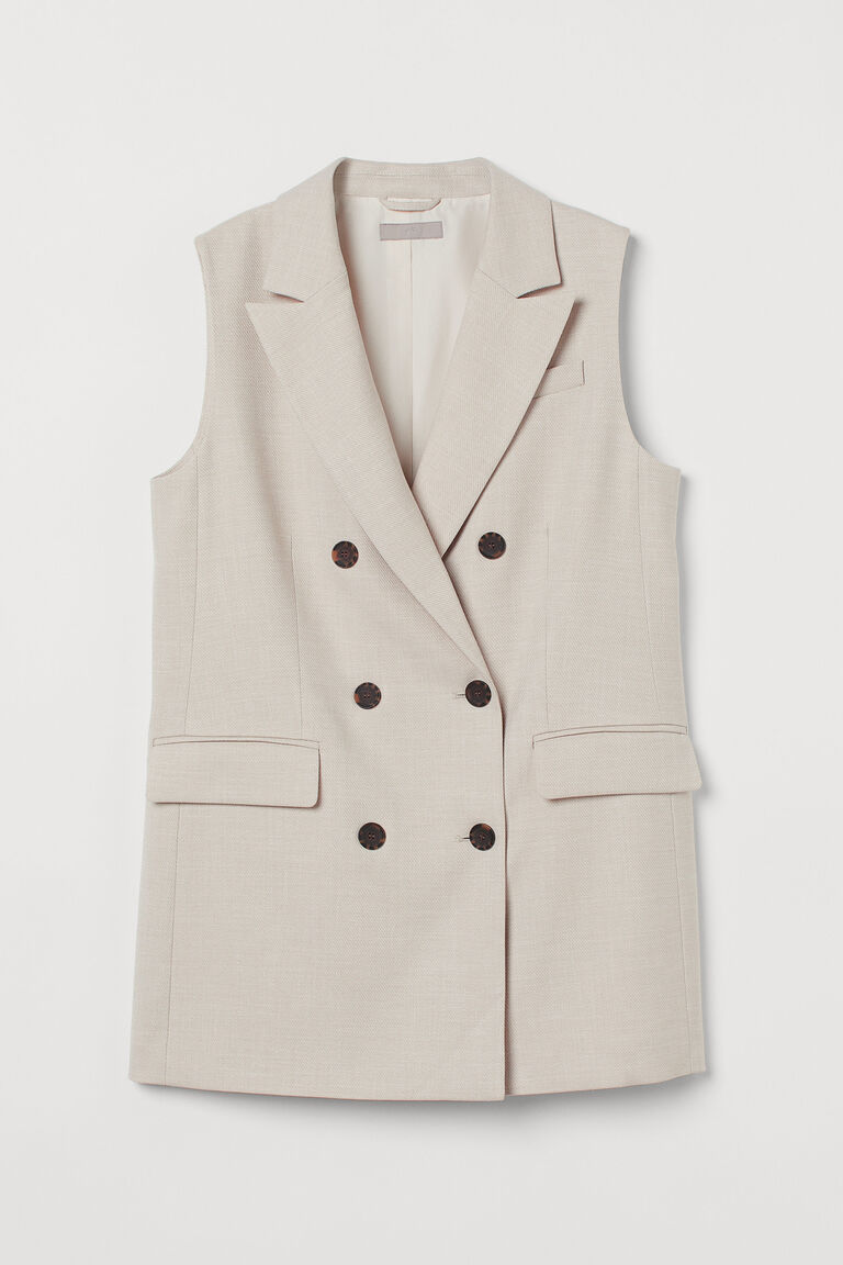 Sleeveless jacket