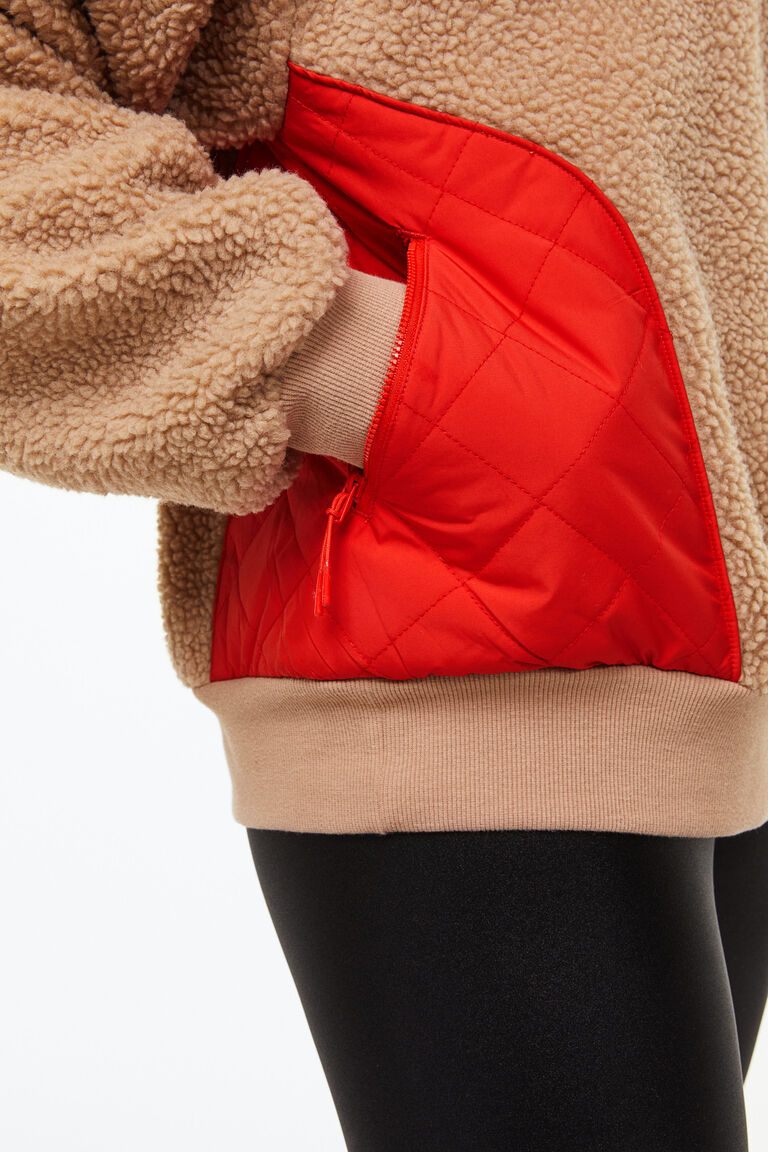 Sports popover jacket