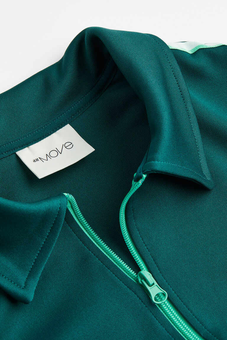 Track jacket in DryMove™