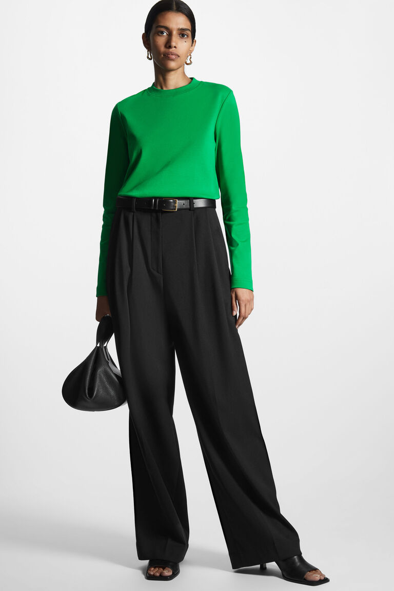 SLIMFIT HEAVYWEIGHT LONGSLEEVED TSHIRT