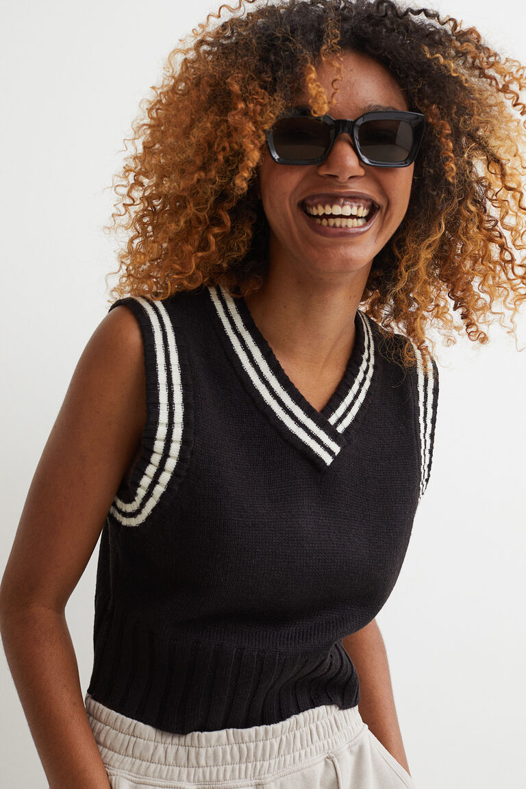 Cropped sweater vest