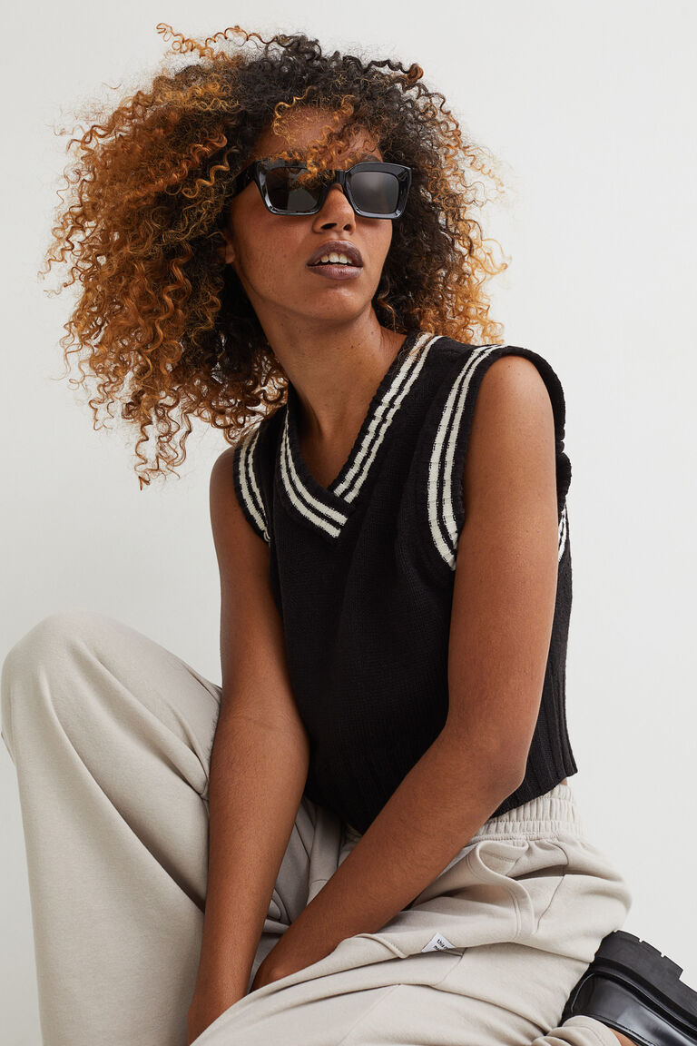 Cropped sweater vest