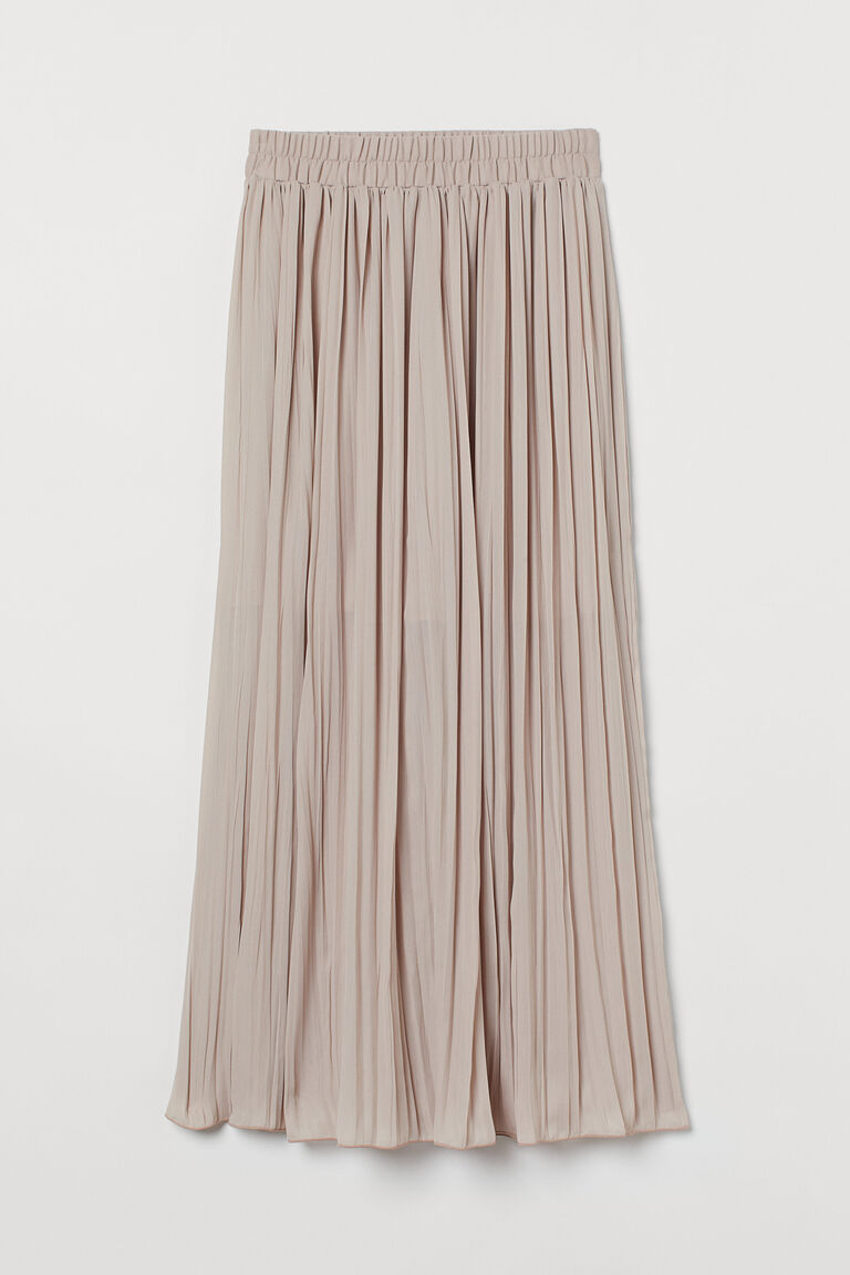 long skirt pleated