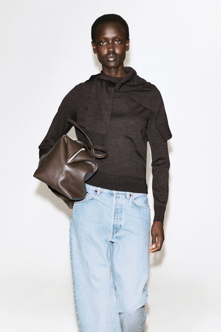 MERINO WOOL FUNNEL-NECK JUMPER