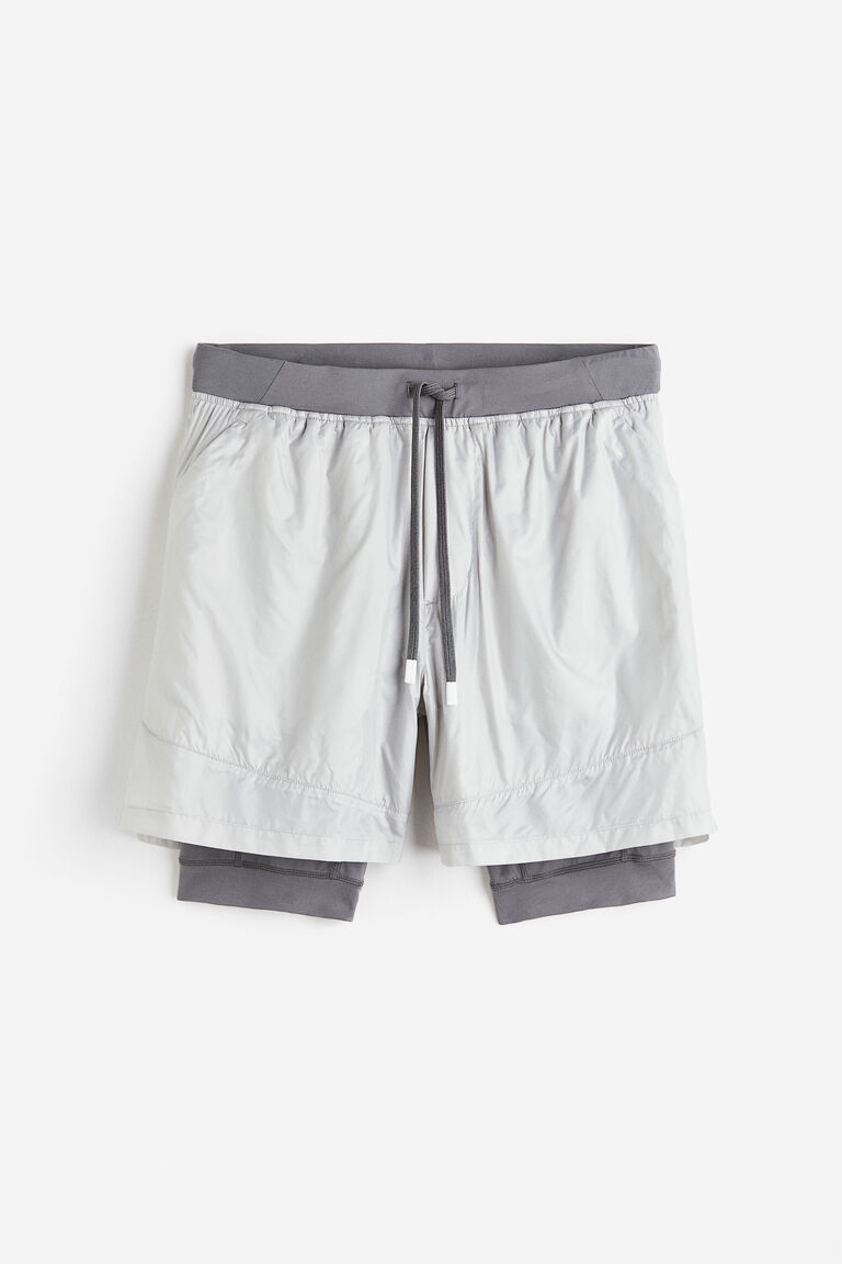 Windproof doublelayered running shorts